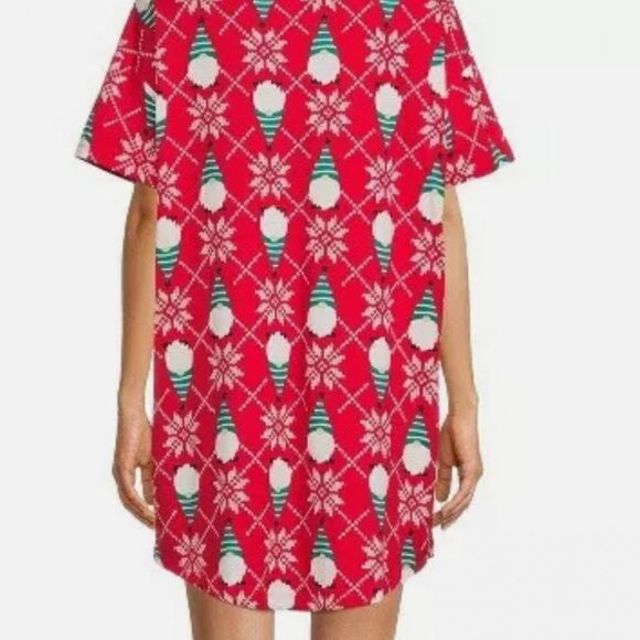 SECRET TREASURES GNOME Snowflakes Christmas Sleepshirt Pajamas Red Size S/M - Picture 2 of 7